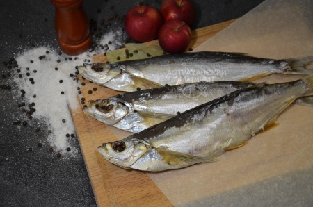 Чехонь вяленая 2 кг. коробка фото в магазине Рыба-Сочи.рф